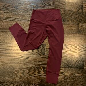 LULULEMON ALIGN HR LEGGINGS 25” in Maroon (SZ 8 scalloped
